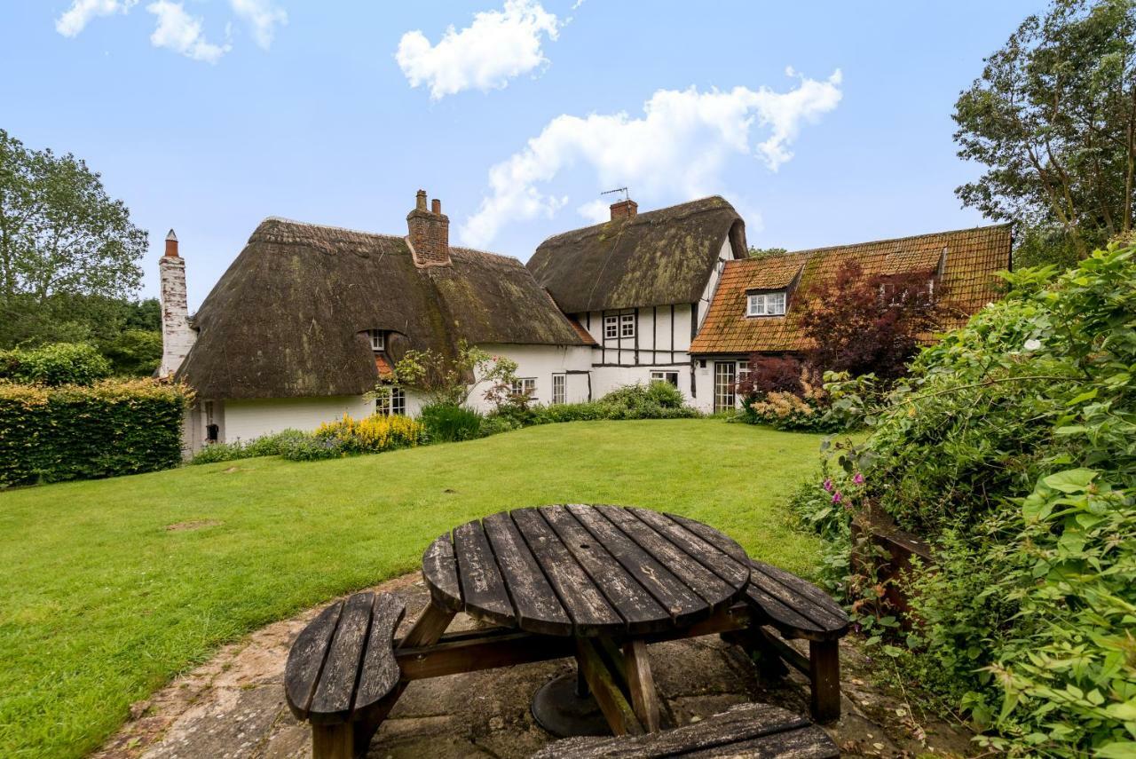 Yew Tree Cottage Moulsoe Esterno foto